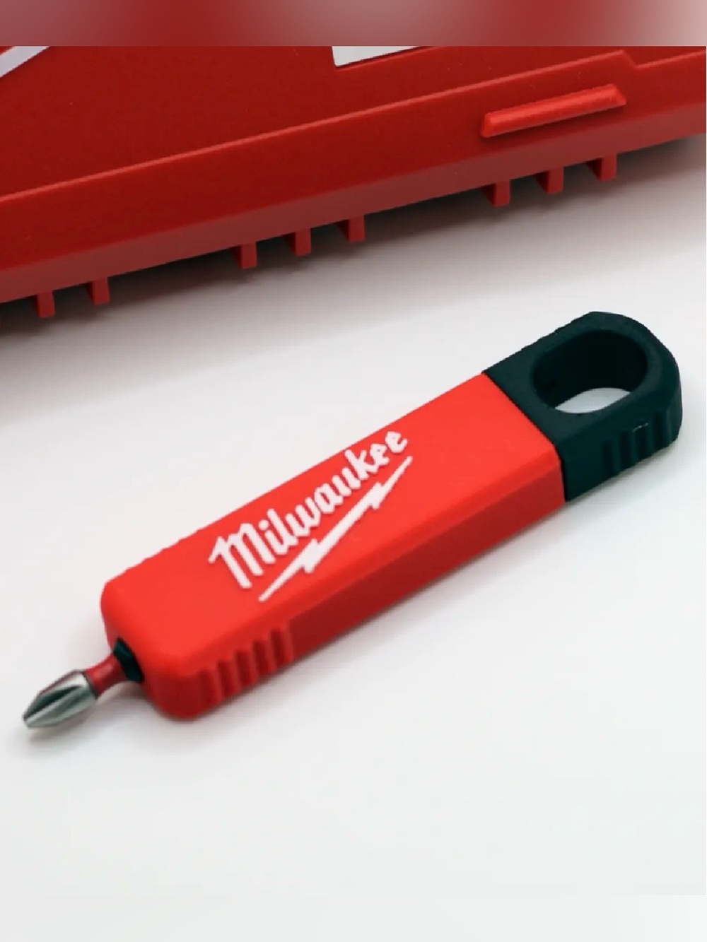 Milwaukee pocket screwdriver - Multi bit tool